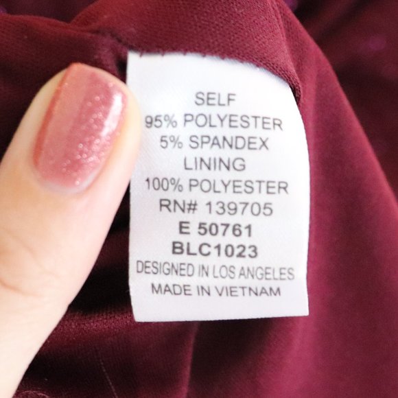 Sparkly Backless Fitted Burgundy Dress | 090 - Picture 6 of 6